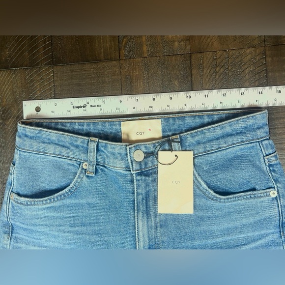 NWT CQY Denim Wes Cropped Jeans, Dream Wash, 100% Cotton Size 27 - Picture 6 of 11